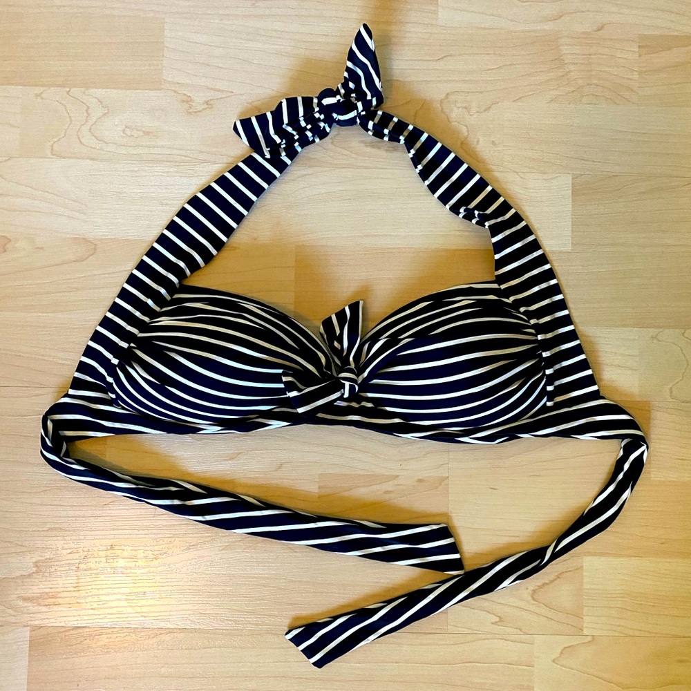 3 for $25 / Azura Bikini Top D Bra Size